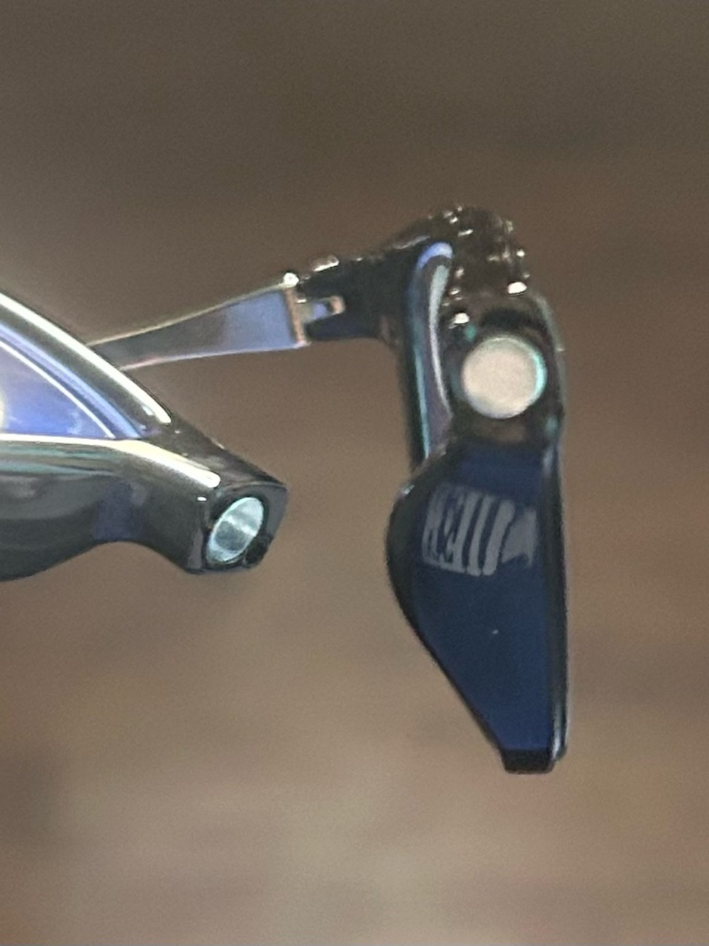 Magnetic reading glasses - Picture 2 of 3